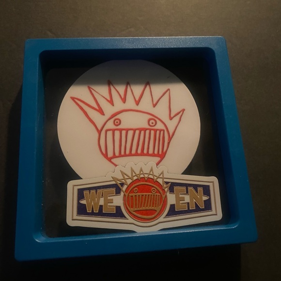 WEEN RECORD STORE INDIE PROMO STICKER MAGNET SET IN PROTECTOR MINT !! - Picture 4 of 10